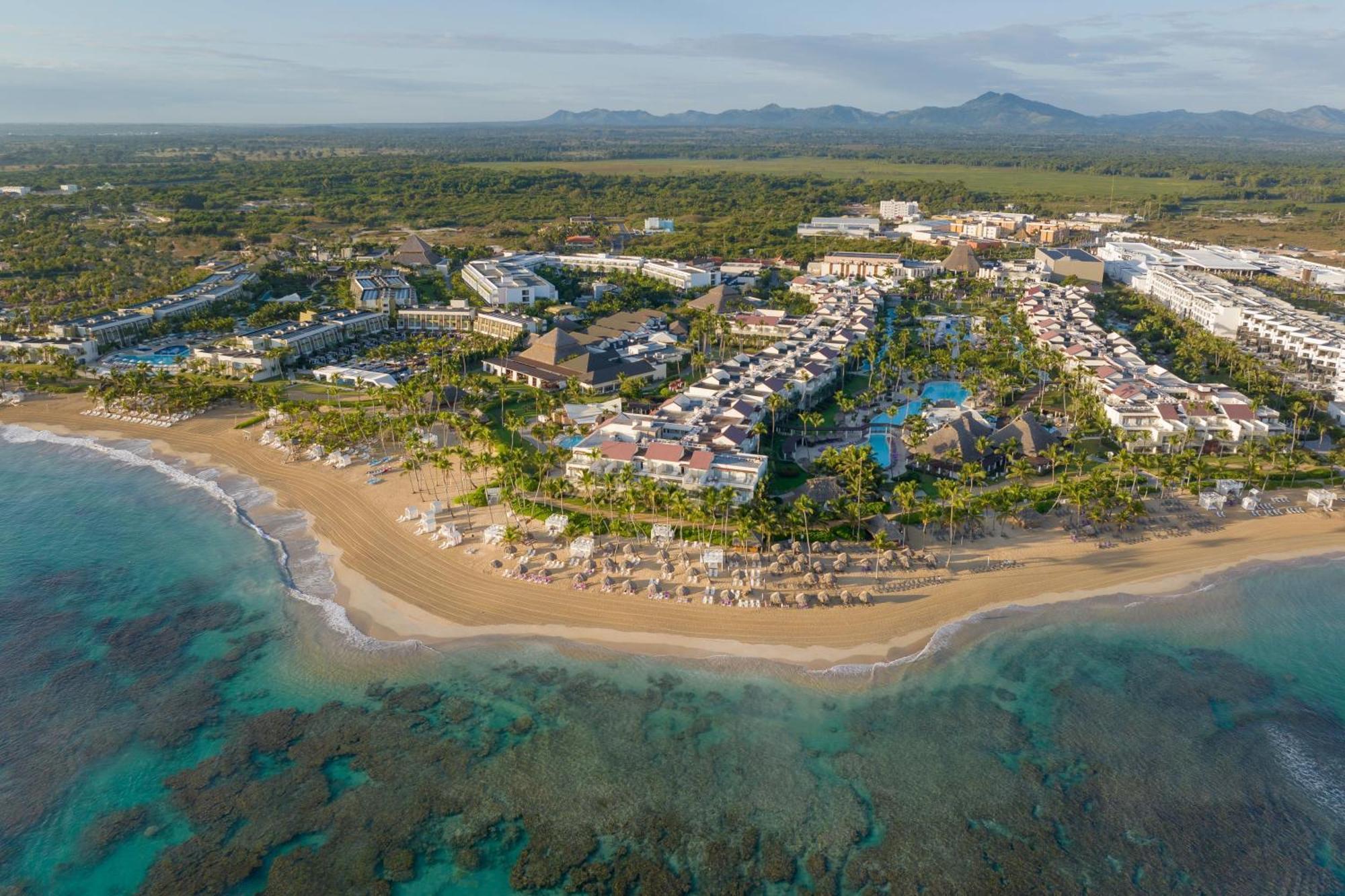 Breathless Punta Cana Resort & Spa (Adults Only) Dış mekan fotoğraf Aerial view of Punta Cana