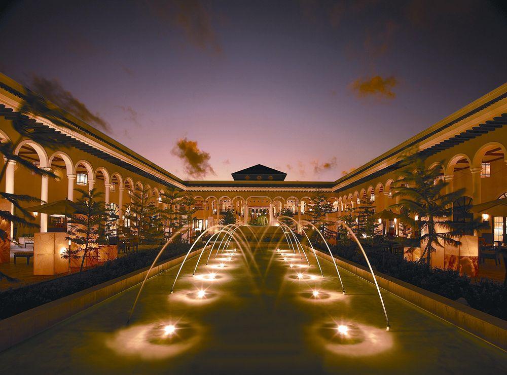 Breathless Punta Cana Resort & Spa (Adults Only) Dış mekan fotoğraf The Fontainebleau Hotel